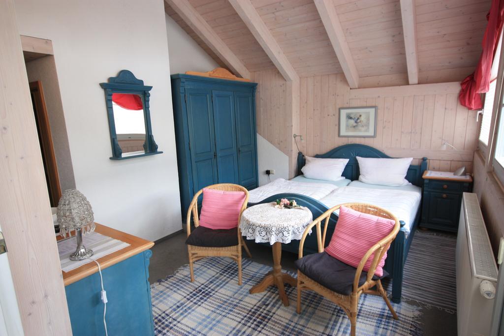 Pension-Ferienwohnung Liesbachtal Direkt Am Waldrand Bayerische Rhoen Schonau an der Brend Номер фото