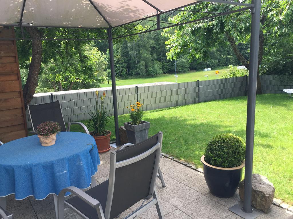 Pension-Ferienwohnung Liesbachtal Direkt Am Waldrand Bayerische Rhoen Schonau an der Brend Экстерьер фото